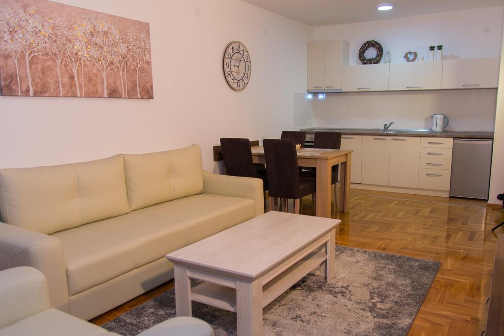Premium Apartments Novi Sad Exterior foto