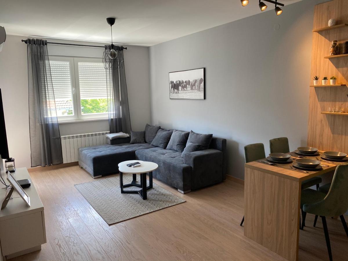 Premium Apartments Novi Sad Exterior foto